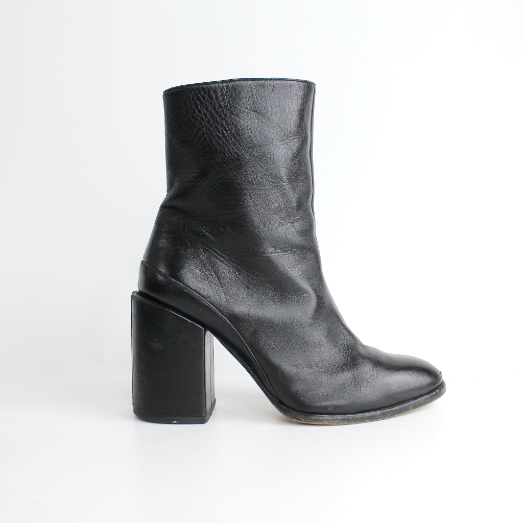 Dear Frances 'The Spirit Boot' Leather Block Heel Ankle Chelsea Boots Shoes 6